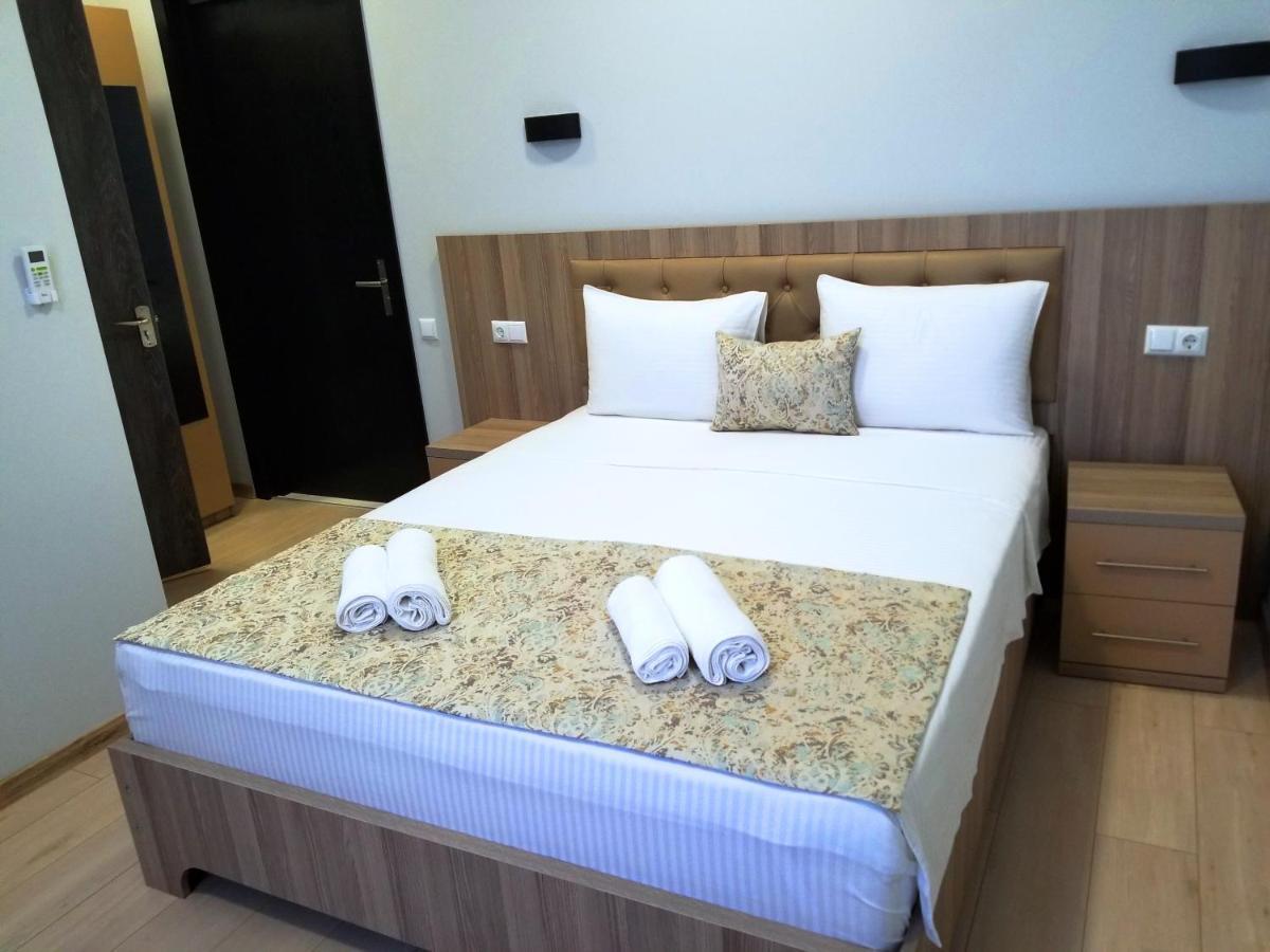 Vita Gardenia Hotel Цкалтубо Екстериор снимка