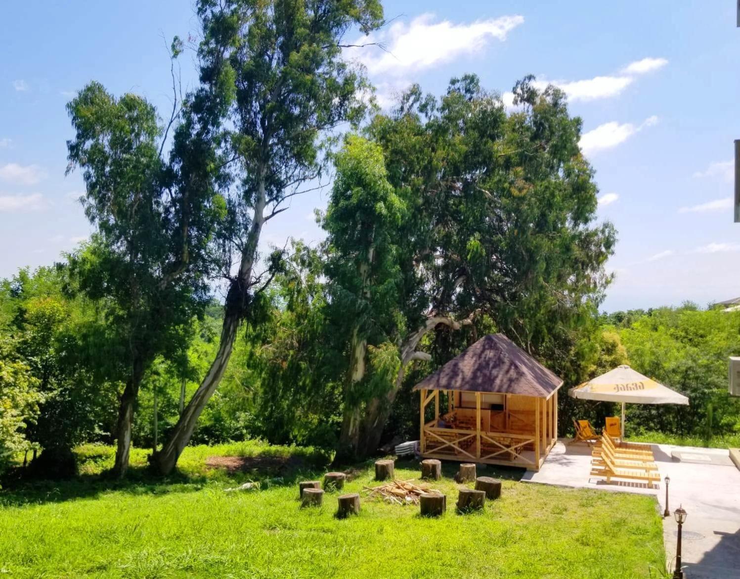 Vita Gardenia Hotel Цкалтубо Екстериор снимка